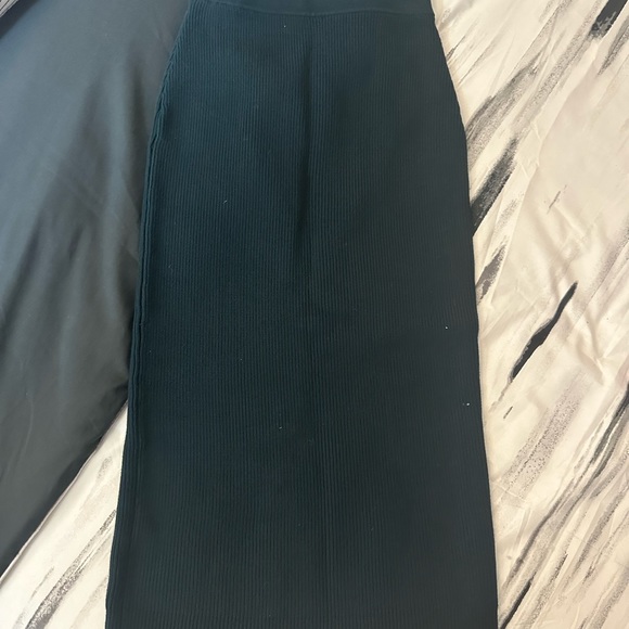 Aritzia Wilfred Free Josephine Knit Midi Pencil Skirt - Picture 3 of 5